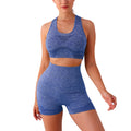 Conjunto feminino de top e short treino.